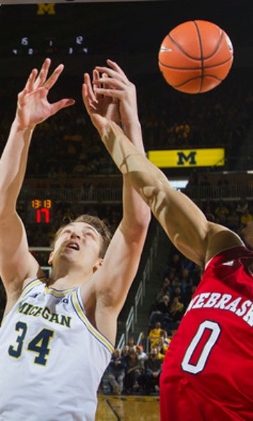 Michigan holds on for 91-85 win over Nebraska (Jan 14, 2017)